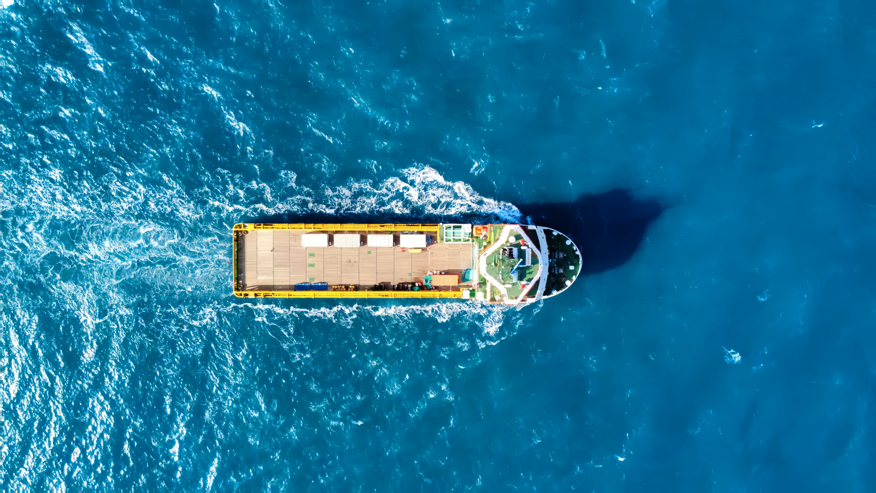 子公司潤邦海洋SPP40平臺供應船首制船試航凱旋(圖1) 子公司潤邦海洋SPP40平臺供應船首制船試航凱旋(圖1)